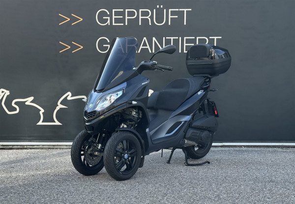 Piaggio MP3 300 Sport