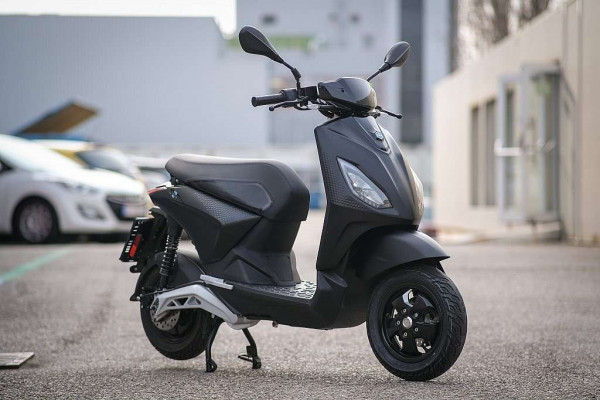 Piaggio 1 Active
