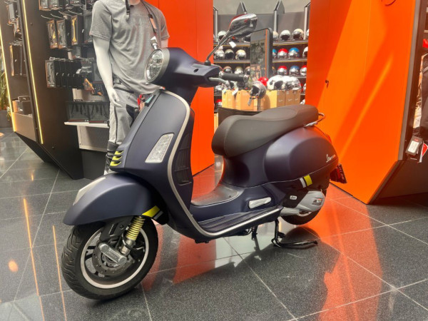 Vespa GTS 125 Super Tech
