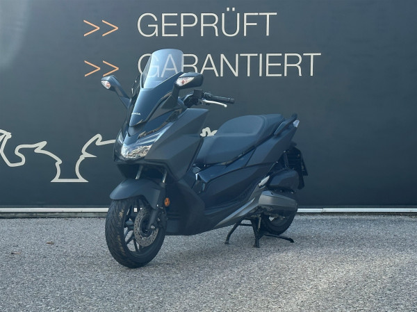 Honda Forza 125