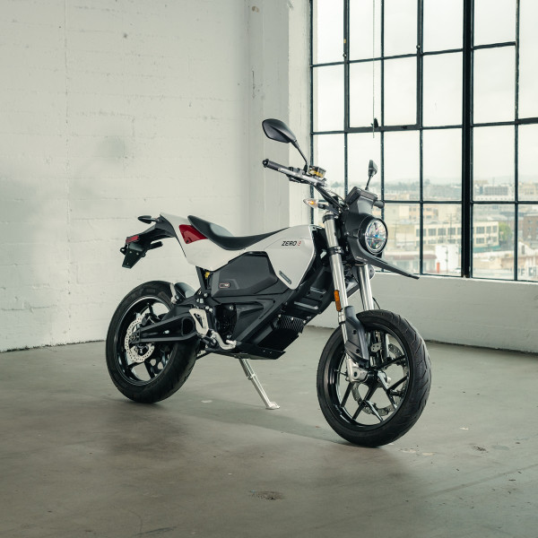 ZERO FXE EU INTEGR ZF7.2 WHITE 25MY