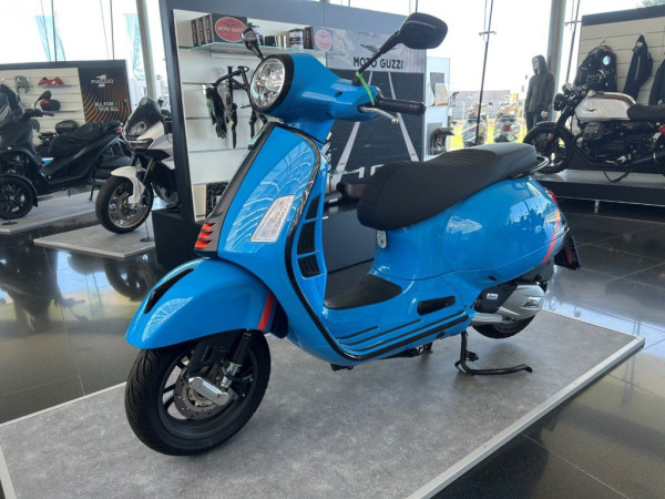 Vespa GTS 125
