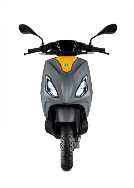 Piaggio 1